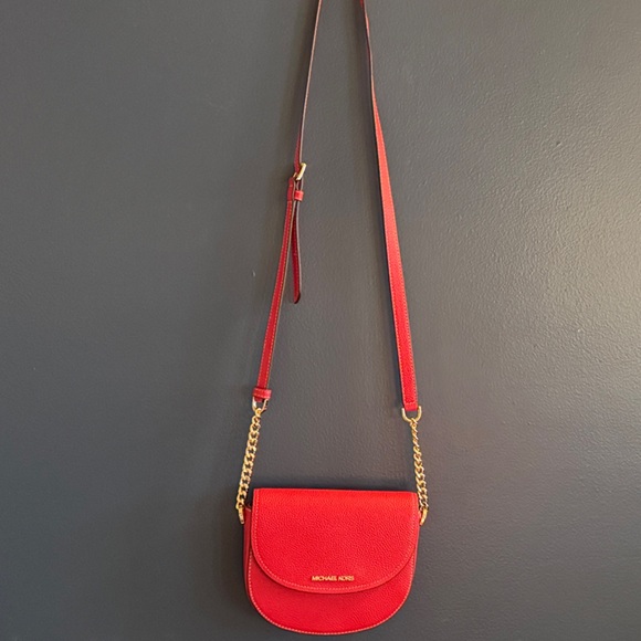Michael Kors Handbags - NWOT Red Michael Kors Crossbody Bag